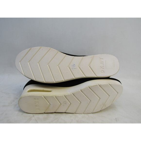 DKNY Womens Size 8 M Black Wedge Ankle Fashion Boots Bootie - Picture 9 of 11